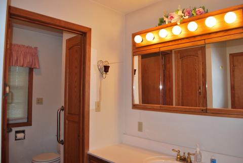 202 S Pine St, Gardner, IL 60424 photo 13