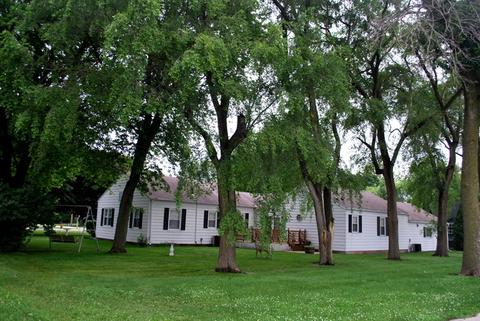 202 S Pine St, Gardner, IL 60424 photo 21