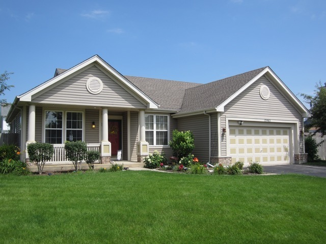 15963 S Arbor Dr, Plainfield, IL 60586 photo 1