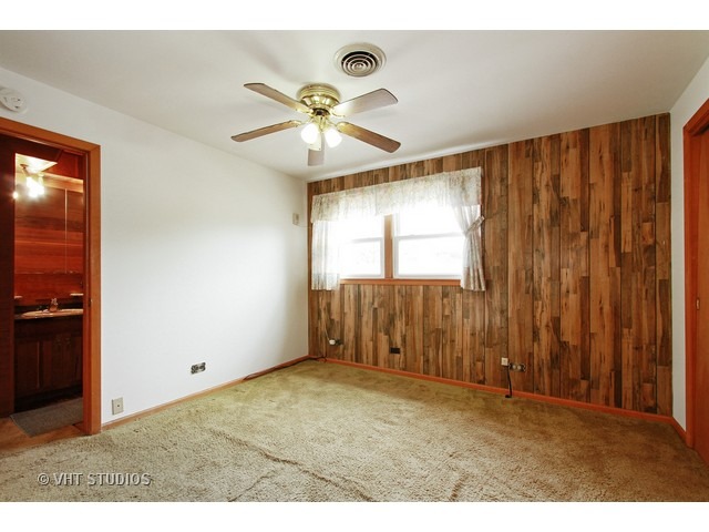 1355 E 90th St, Chicago, IL 60619 photo 13