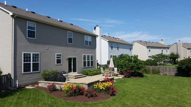 2922 Lundquist Dr, Aurora, IL 60503 photo 4