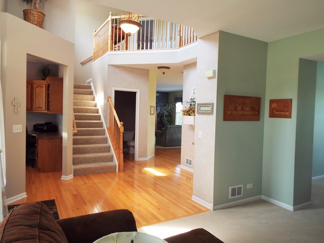 2922 Lundquist Dr, Aurora, IL 60503 photo 7