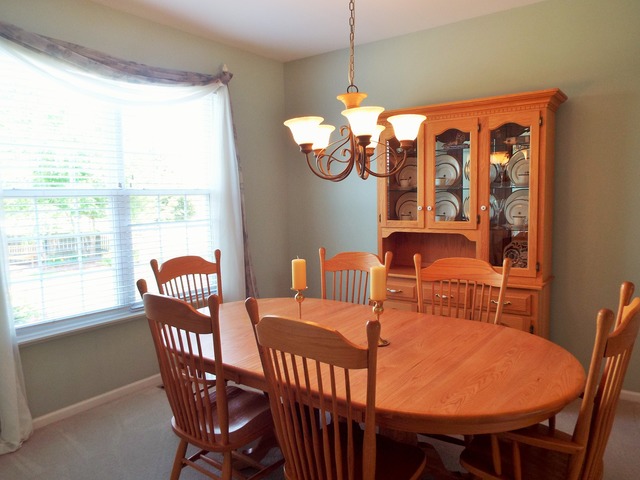 2922 Lundquist Dr, Aurora, IL 60503 photo 8
