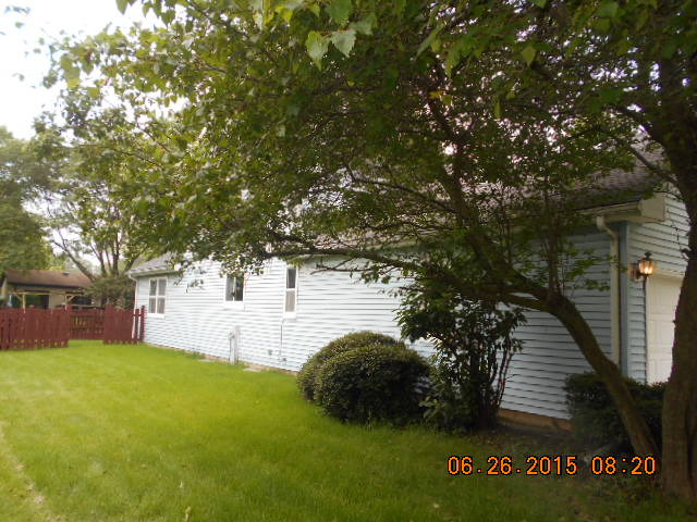 302 Maves Dr, Batavia, IL 60510 photo 3