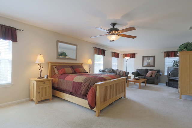 2529 Biltmore Cir, Aurora, IL 60503 photo 14