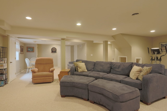 2529 Biltmore Cir, Aurora, IL 60503 photo 20