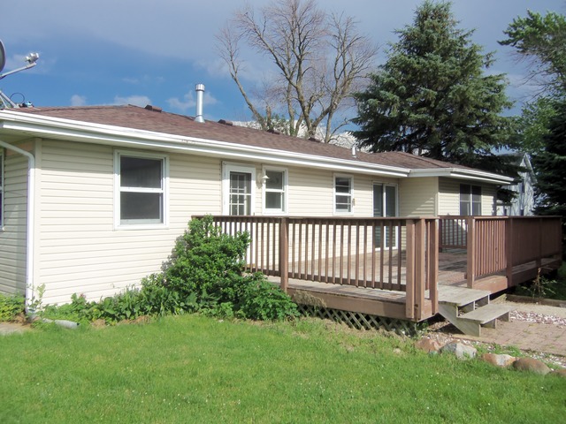 7024 Chicago Rd, Minooka, IL 60447 photo 2