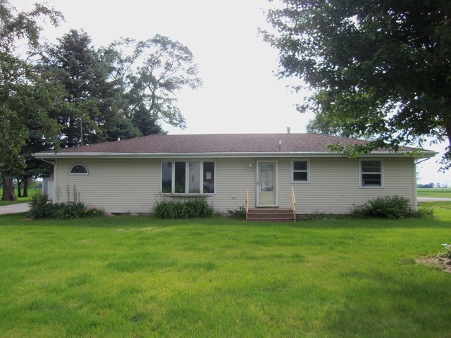 7024 Chicago Rd, Minooka, IL 60447 photo 1
