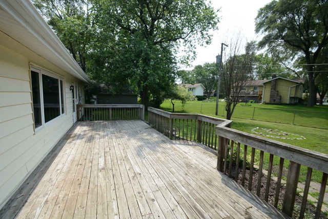 525 Colgate Ct, Hoffman Estates, IL 60169 photo 22