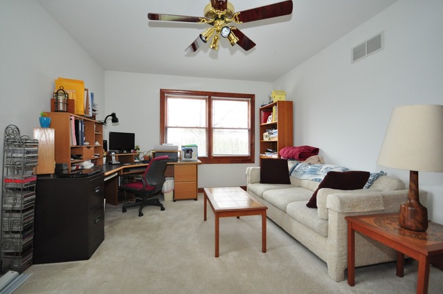 40 W708 Willowbrook Dr, Saint Charles, IL 60175 photo 11
