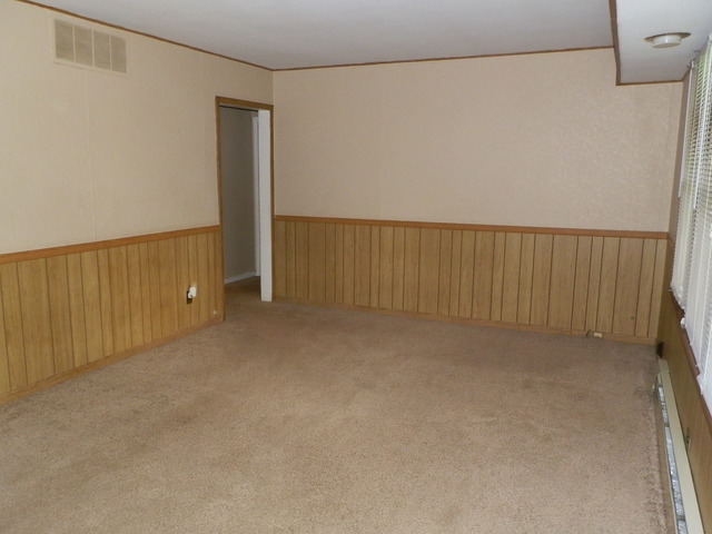 22704 W Main St, Plainfield, IL 60544 photo 2