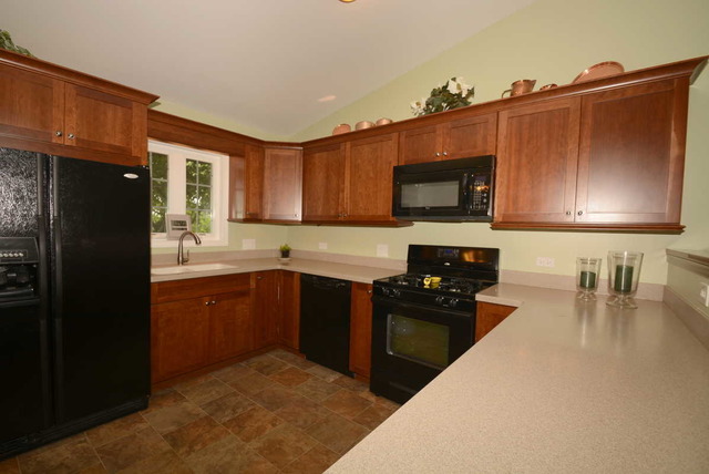 335 Pearson Cir, Naperville, IL 60563 photo 6