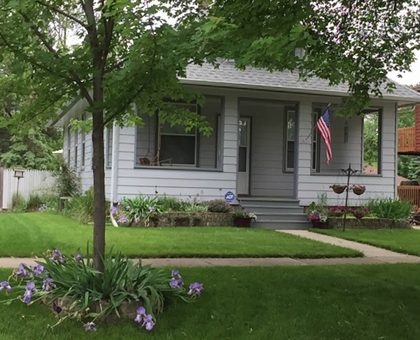 658 Slade Ave, Elgin, IL 60120 photo 1