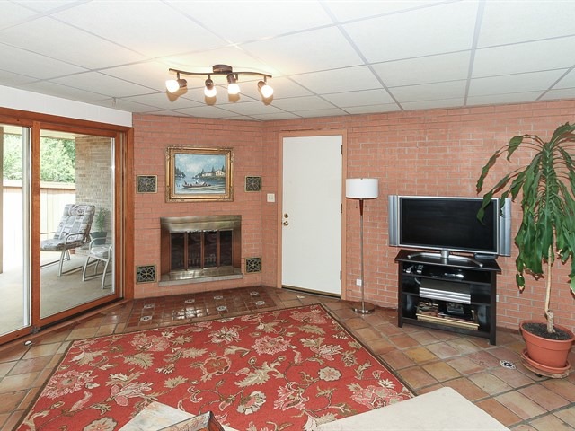 706 E Maple St, Lombard, IL 60148 photo 12