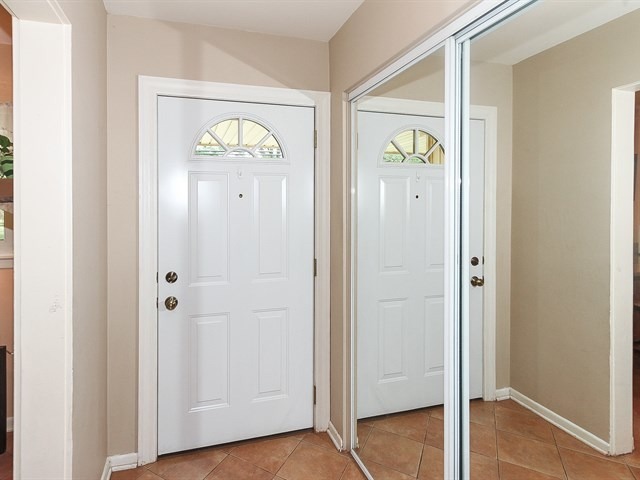 706 E Maple St, Lombard, IL 60148 photo 3