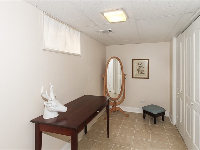 706 E Maple St, Lombard, IL 60148 photo 22