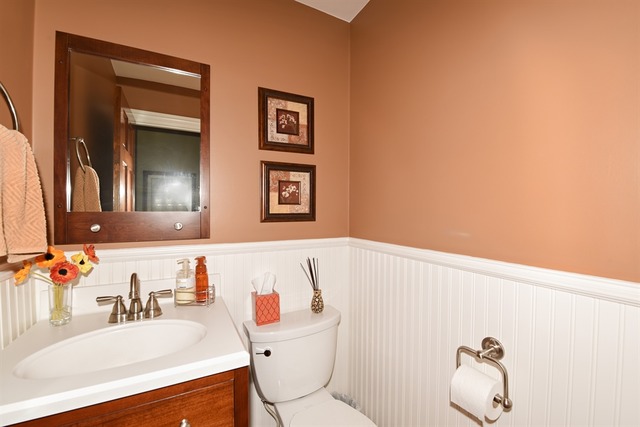 411 65th St, Willowbrook, IL 60527 photo 7