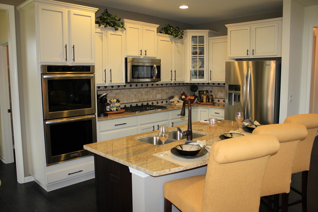 1205 Stonehaven Cir, Aurora, IL 60504 photo 7