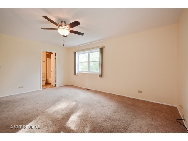 58 Deerpath Rd, Matteson, IL 60443 photo 9