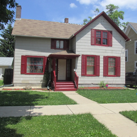 506 E Downer Pl, Aurora, IL 60505 photo 1