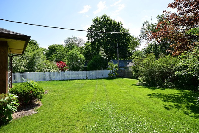 237 Blackhawk Rd, Riverside, IL 60546 photo 23