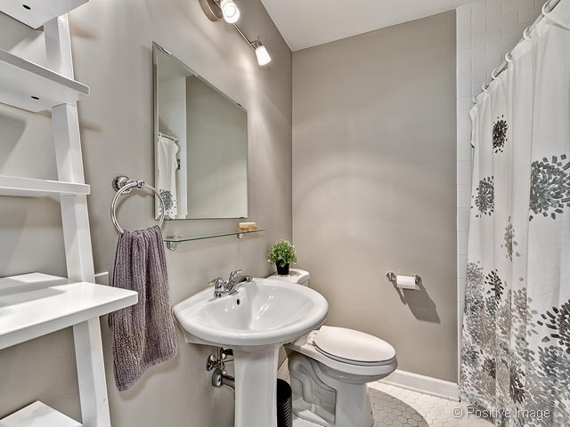 236 N Lind Ave, Hillside, IL 60162 photo 12