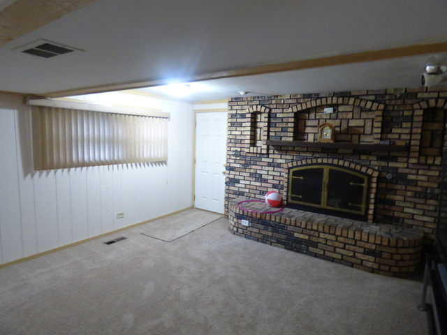810 Carnation Ln, Matteson, IL 60443 photo 12