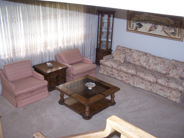 650 Lance Dr, Des Plaines, IL 60016 photo 5