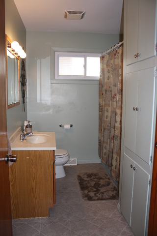 735 Washington Ave, Dixon, IL 61021 photo 14