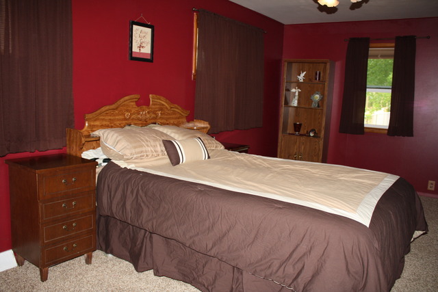 735 Washington Ave, Dixon, IL 61021 photo 8