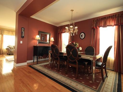 397 Bradbury Ln, Bartlett, IL 60103 photo 8