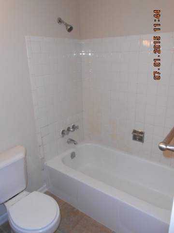 16 W571 Mockingbird Ln #105, Willowbrook, IL 60527 photo 11