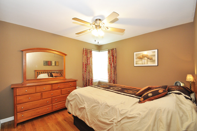 3208 Stella Ct, Zion, IL 60099 photo 9