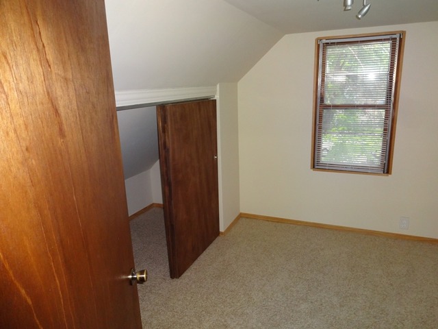 3237 N Plainfield Ave, Chicago, IL 60634 photo 11