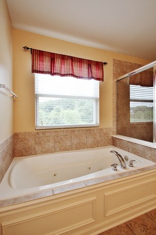 1390 Mcclellan Ct, Lake Villa, IL 60046 photo 14