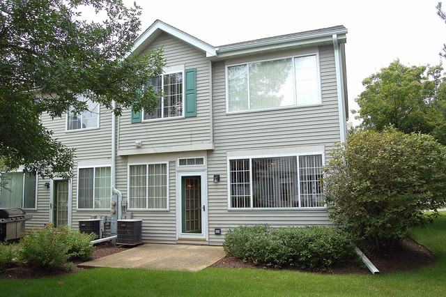 3061 Anton Dr, Aurora, IL 60504 photo 17