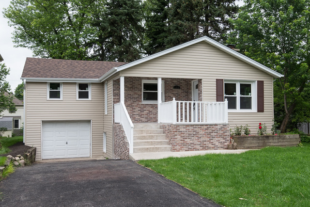 168 Knoll St, Wheaton, IL 60187 photo 1