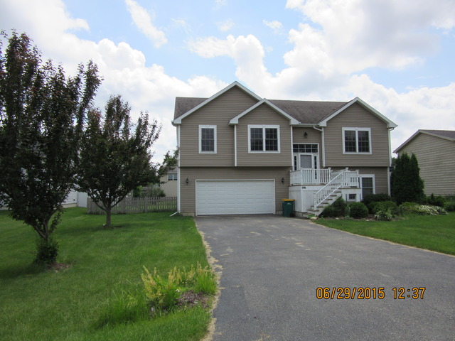3015 Miller Dr, Mchenry, IL 60050 photo 12