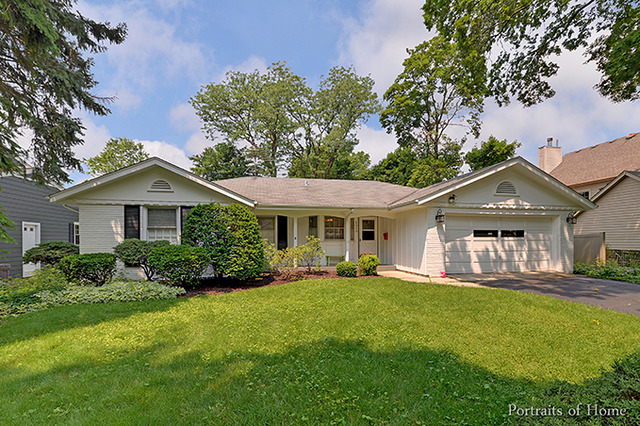 1010 Eddy Ct, Wheaton, IL 60187 photo 1