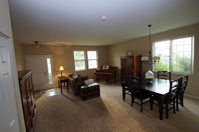 14509 Independence Dr, Plainfield, IL 60544 photo 4