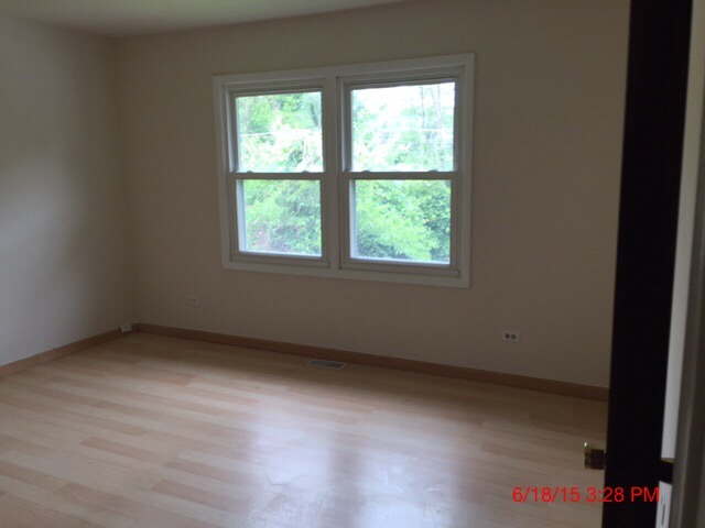 1088 Valley Stream Dr, Wheeling, IL 60090 photo 9