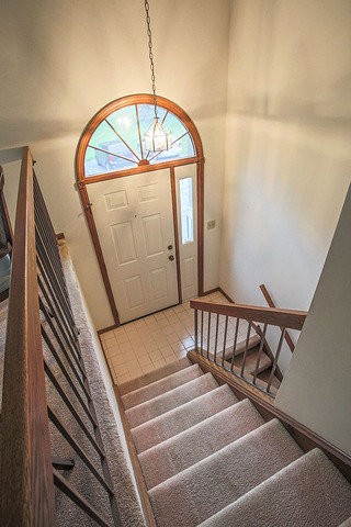 2320 Olde Mill Rd, Plainfield, IL 60586 photo 2