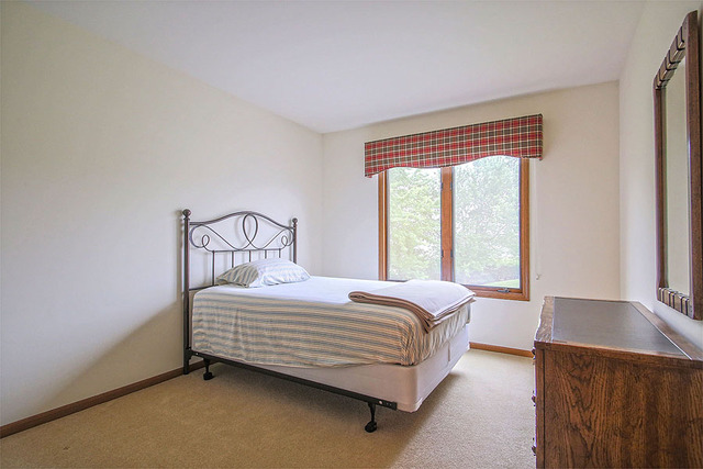 2320 Olde Mill Rd, Plainfield, IL 60586 photo 11