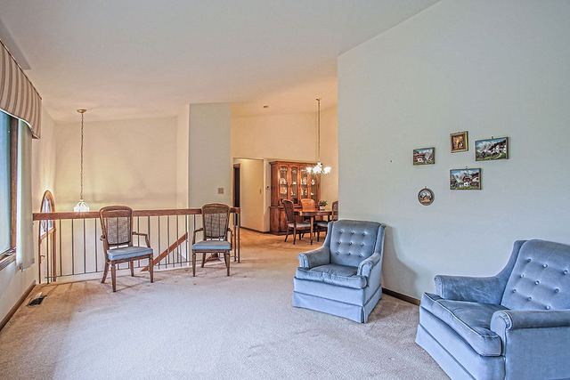 2320 Olde Mill Rd, Plainfield, IL 60586 photo 4