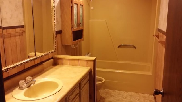 5803 Bunny Ave, Mchenry, IL 60051 photo 11