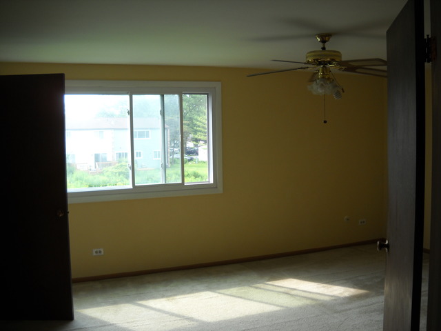 679 Lakeside Cir Dr, Wheeling, IL 60090 photo 7