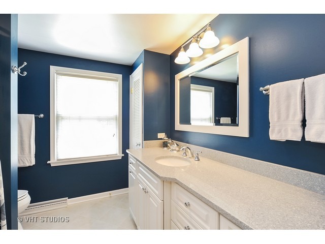 3132 Walden Ln, Wilmette, IL 60091 photo 16