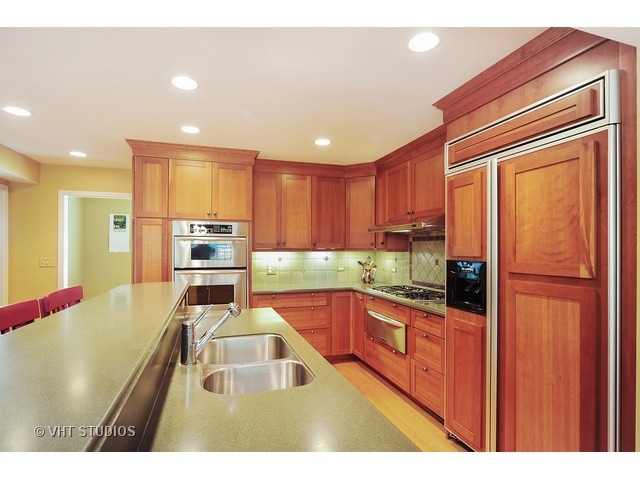 3132 Walden Ln, Wilmette, IL 60091 photo 8