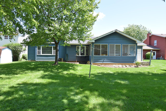 2053 Monday Dr, Elgin, IL 60123 photo 18