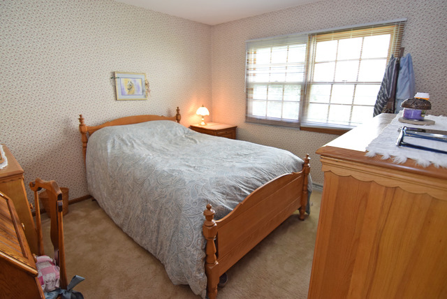 2053 Monday Dr, Elgin, IL 60123 photo 16